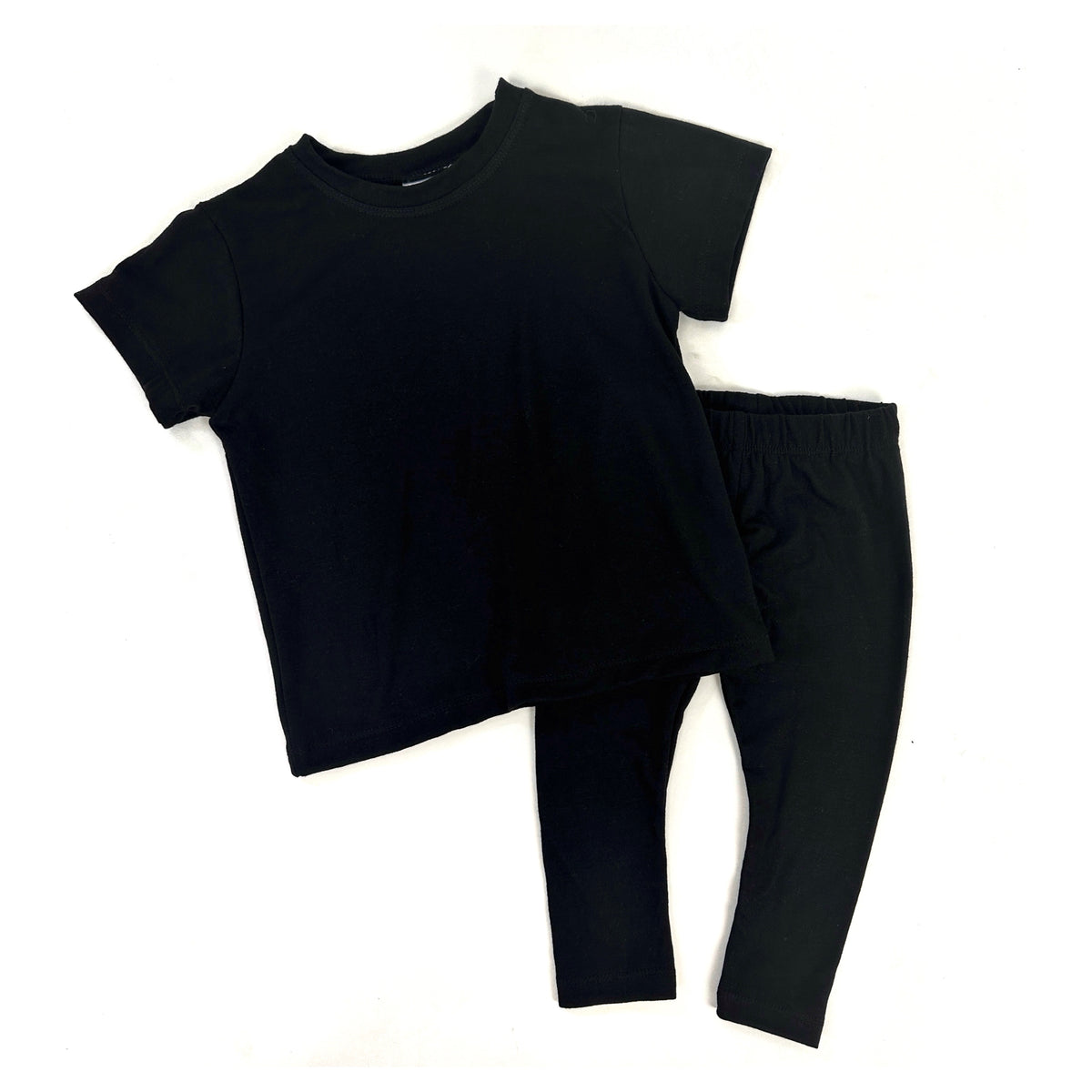 Black shirt black leggings best sale