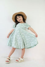 Load image into Gallery viewer, Puff Sleeve Dress - Daisy (Mint)
